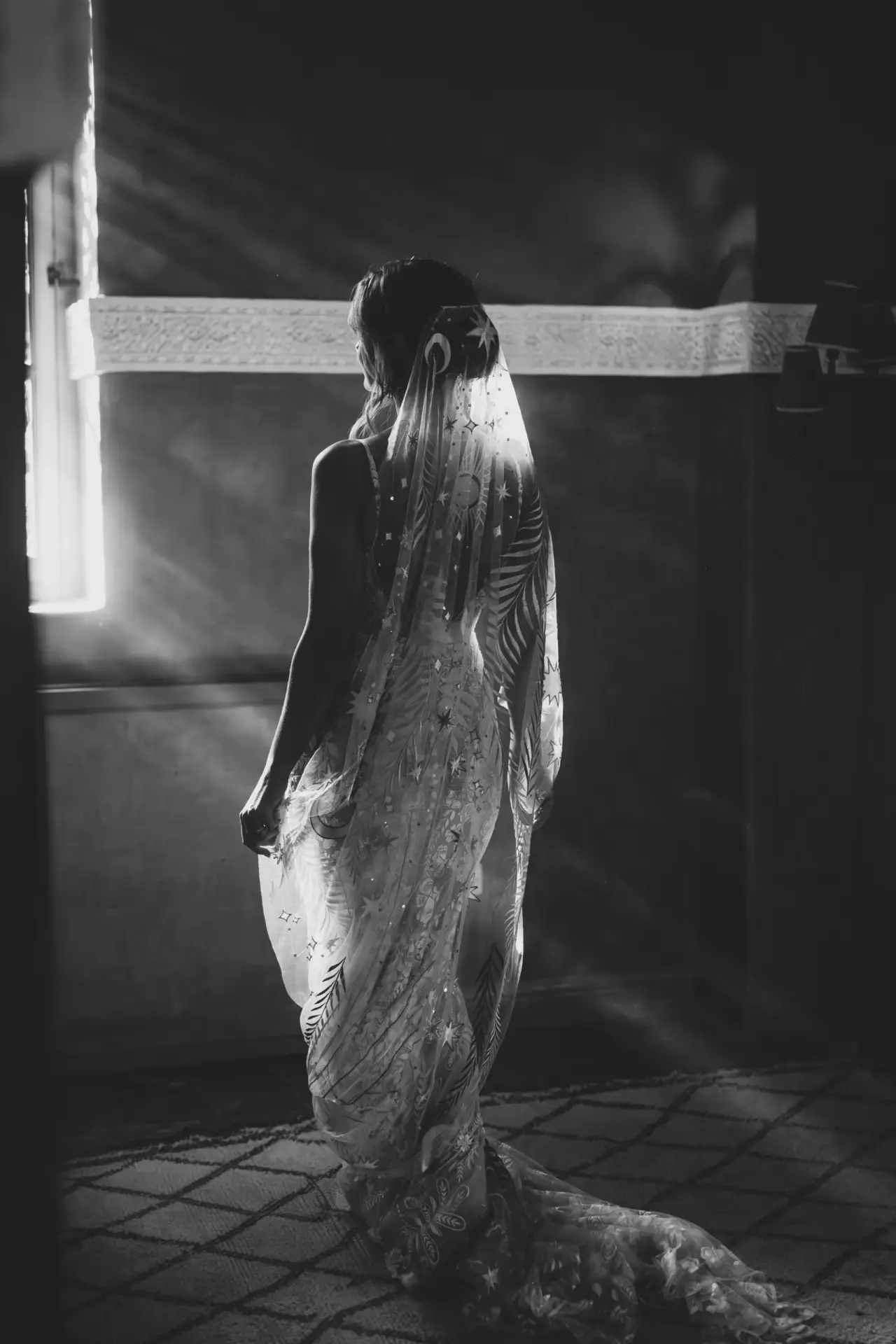 Bride in beautiful light, captured in a stunning portrait that highlights her elegance and grace