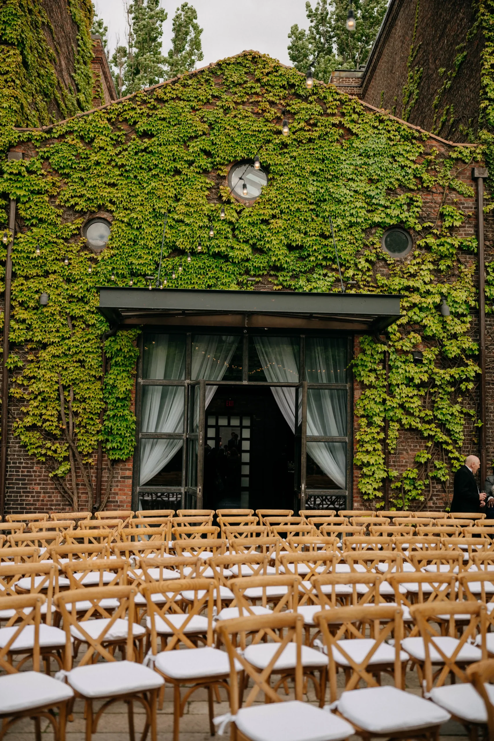 The Foundry NYC courtyard before the ceremony.